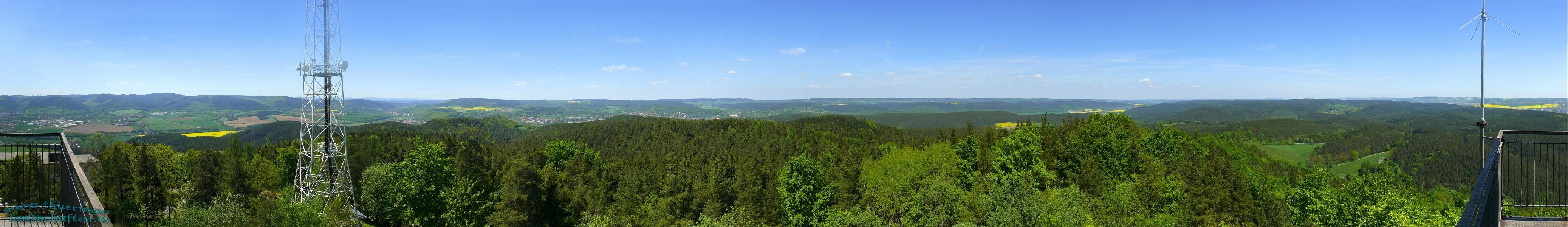 Blick vom Kulm Saalfeld nach Norden - Bad Blankenburg, Schwarzatal, Saalebogen, Rudolstadt, Saaletal, Kahla