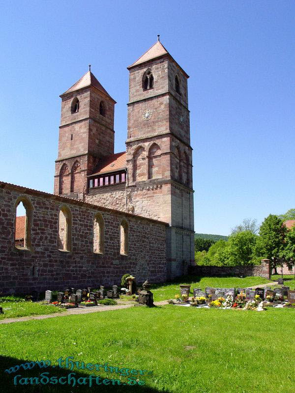 Friedhof mit Klosterkirche St. Marien