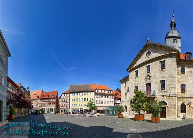 Rathaus & Neumarkt
