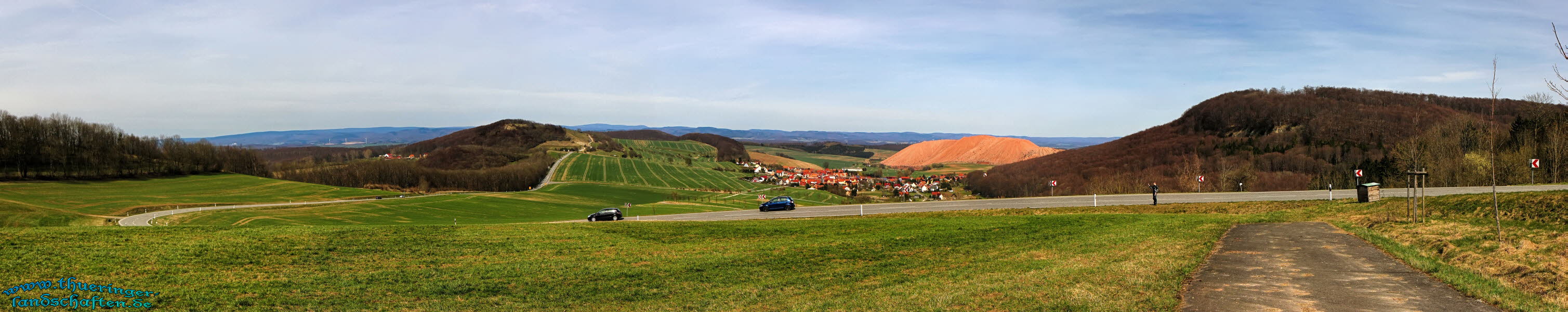 Blick vom Ohmgebirge auf Holungen