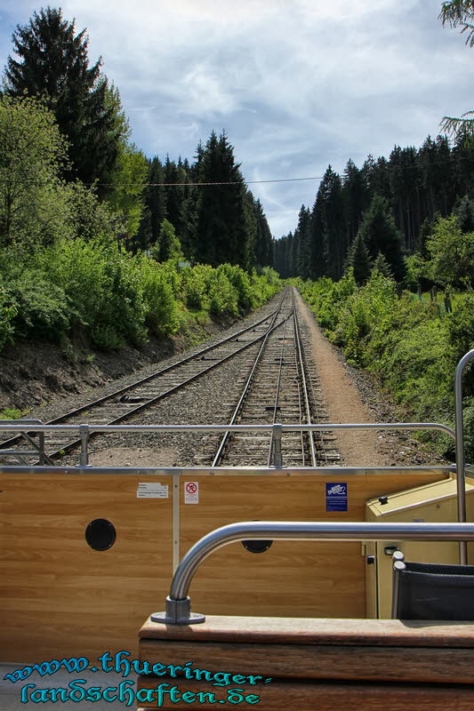 Fahrt mit der Oberweibacher Bergbahn