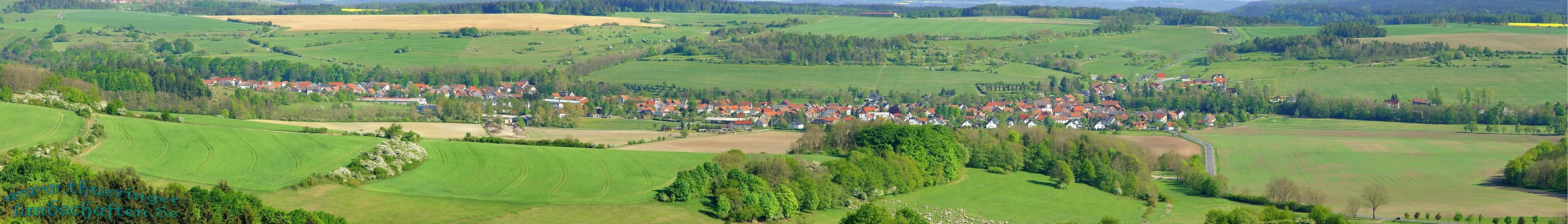 Weitsicht bei Hirschendorf (Blick auf Sachsenbrunn)